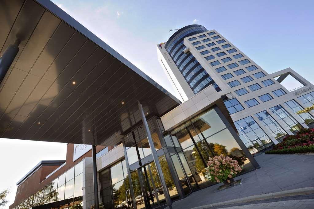 Van Der Valk Hotel Tiel Exterior foto
